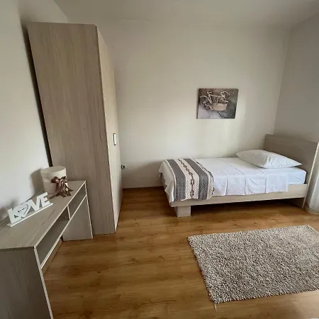 Burcul Apartman *